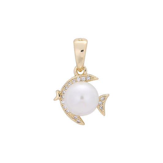 14K Gold pearl in a ray fish pendant