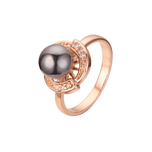Rose Gold solitaire halo pearl rings