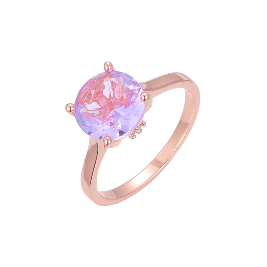 Минималистичные кольца-солитеры с большими пурпурно-красными камнями, покрытые розовым золотом